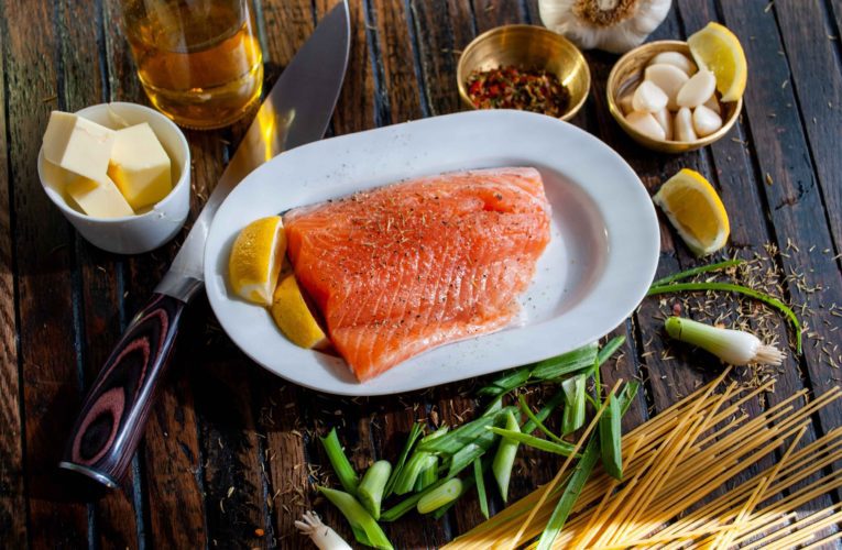 Nutrition and Mental Health in Lakeland: Eat Plenty of Fat